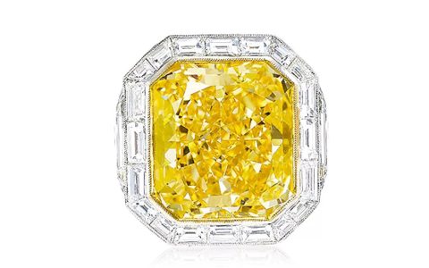16ct 黄色钻石戒指在保利拍卖会上拔得头筹